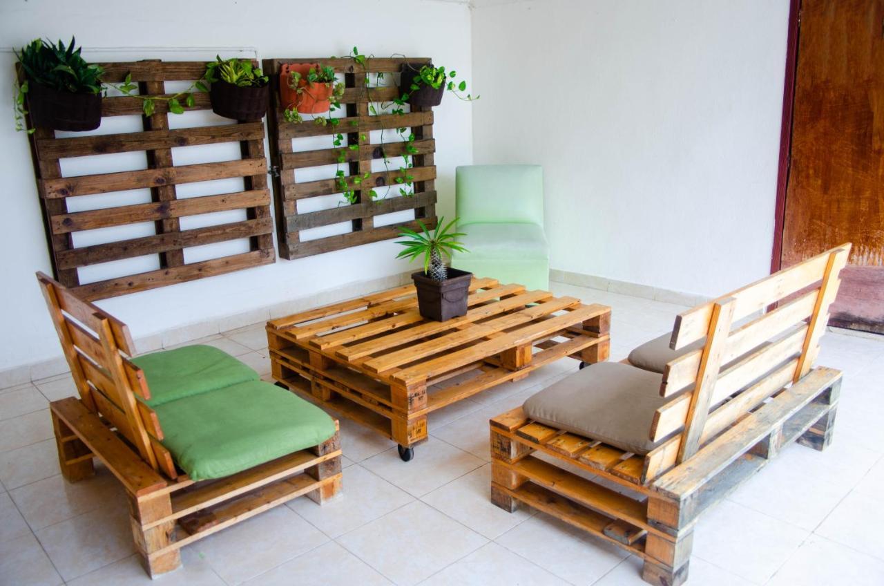 Hotel Villa Angeles แคมเปเช ภายนอก รูปภาพ